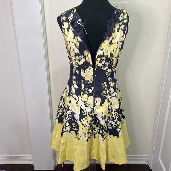 Julian Taylor Chic Fit Flare Navy Lime Yellow Dress Size 6 - Picture 12 of 13
